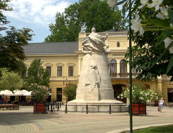 Közszolgálati Tisztviselők Napja – Átadták az elismeréseket a 2022-es díjazottaknak