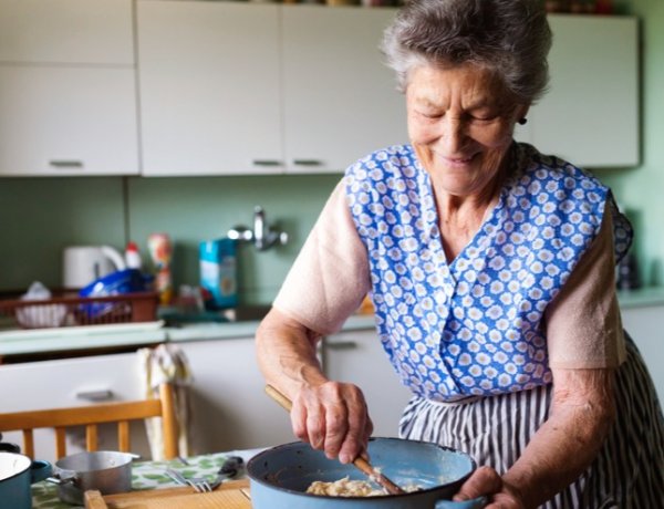 Hamarosan érkezik a megemelt nyugdíj, mutatjuk a részleteket