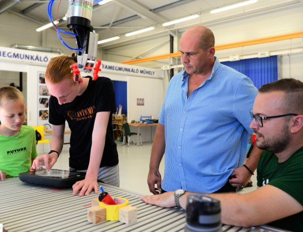 Robotika tábor – Izgalmas szünidei elfoglaltságot szervezett a szakképzési centrum
