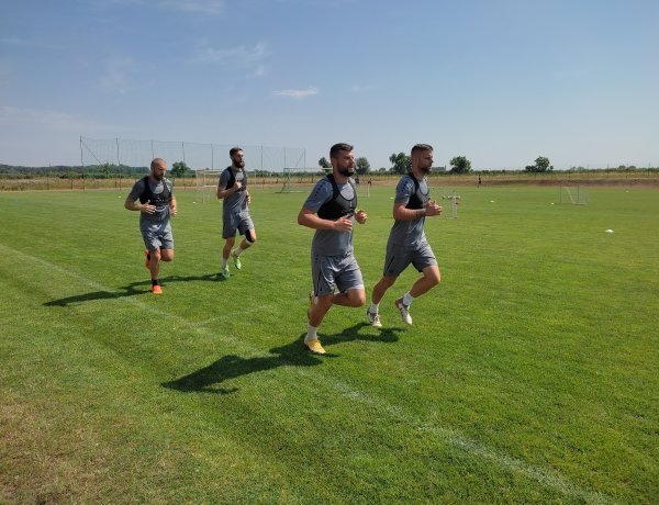 Ramos mellett két fiatalt is igazolt a Szpari 