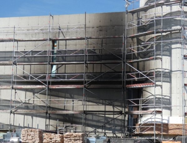 Felgyújtotta a kisvárdai várat, a rendőrök őrizetbe vették