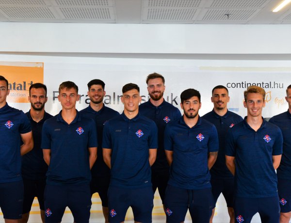 Szurkolói ankét - bemutatta új játékosait a Nyíregyháza Spartacus