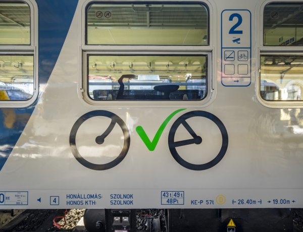 Kerékpár és kutya szállításához is vásárolható már bérlet a MÁV applikációban