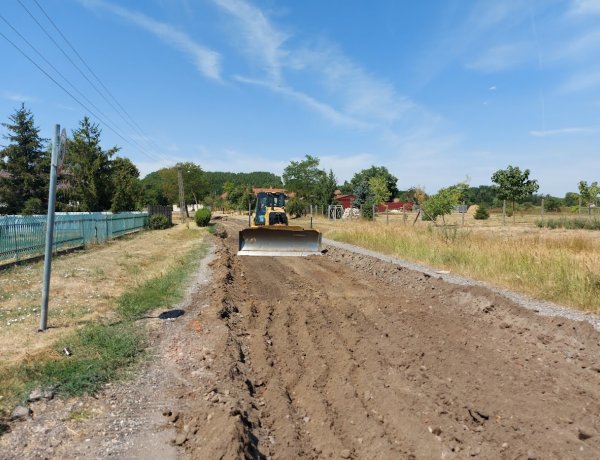 Az Acél utcán megkezdődött az útépítés, teljes forgalomkorlátozás mellett