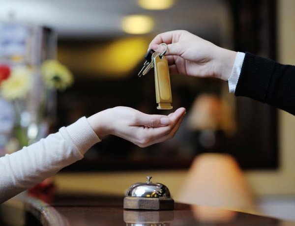 KSH: Több mint másfélszeresére nőtt a vendégéjszakák száma