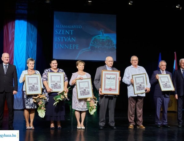 Kis István pápai prelátus lett Nyíregyháza új díszpolgára – Ünnepelt a város