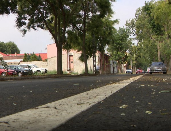 Már járható a szépen felújított Szent István utca