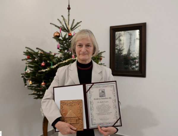Móra-díj – Szakmai kitüntetés a néprajzos Ratkó Lujzának