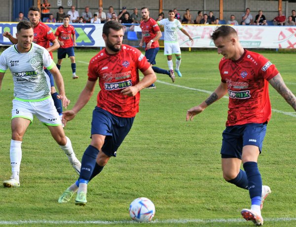 Döntetlen az Ajka ellen