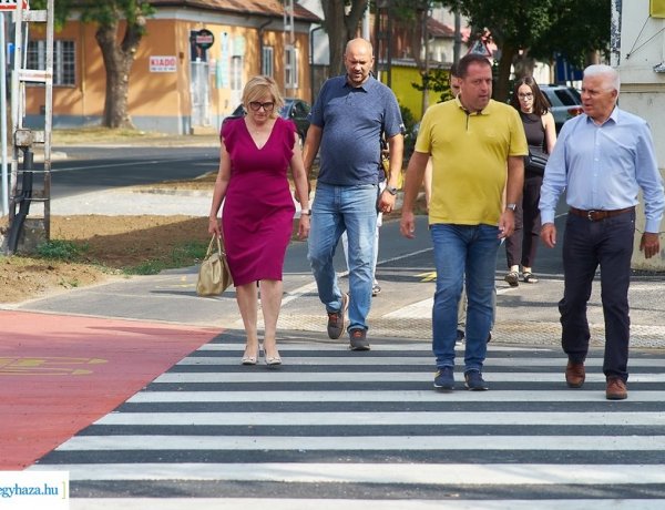Három jelentős belvárosi útszakasz újult meg Nyíregyházán