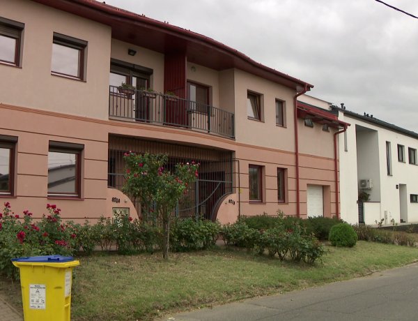 Házszámtáblák ellenőrzése - Az ingatlan tulajdonosának kell a táblát elhelyeznie