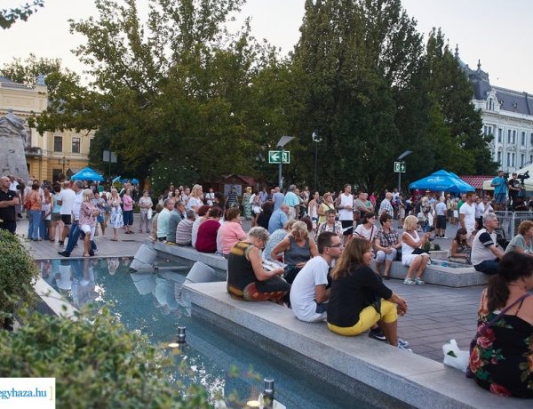 Mi várható ősszel a belföldi turizmusban? Nyíregyháza a legnépszerűbb őszi belföldi úti célok között!