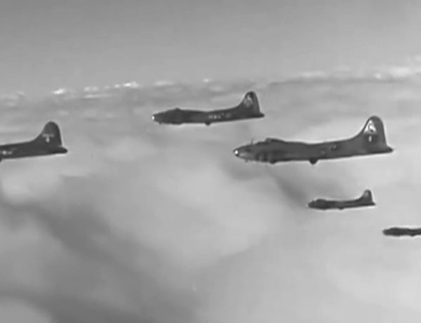 A nyíregyházi bombázás 78. évfordulója – Óriási pusztítást okoztak mindössze 15 perc alatt