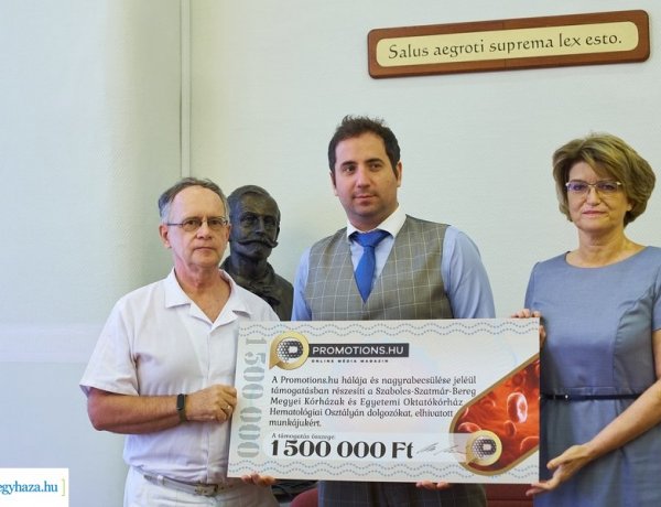 Adomány – Magánszemélytől kapott pénzt a Jósa András Oktatókórház Hematológiai osztálya