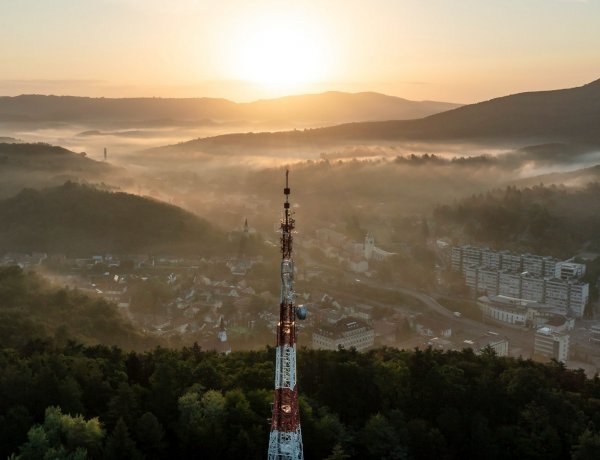 Kaotikus őszi idő: néhol 30 fok szűrt napsütéssel, máshol 19 fok záporral