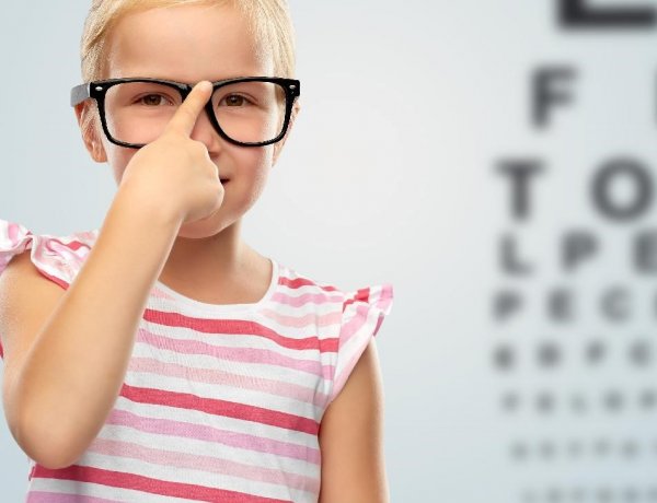 Pályázat általános iskolák részére – Szemészeti szűrővizsgálat a Látás Világnapja alkalmából