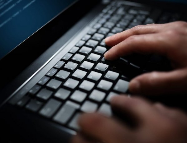 Mutatjuk, hogyan védje meg saját adatait a bűnözőkkel szemben