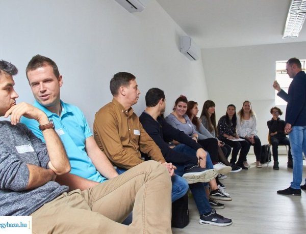 Városi Hackathon – 12 órán át ötletelnek a fiatalok egy tehetségbarát Nyíregyházáért