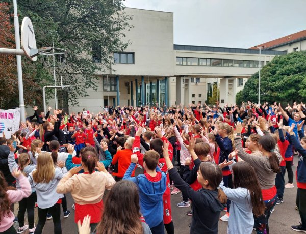 Mozgással ünnepelte a Diáksport Napját a Kodály 