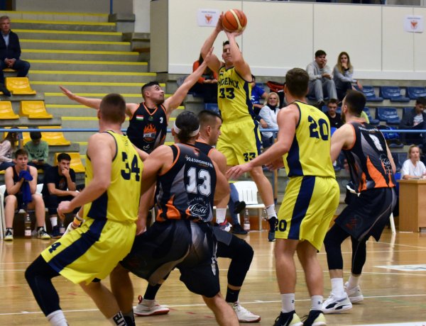 Még várni kell az első győzelemre