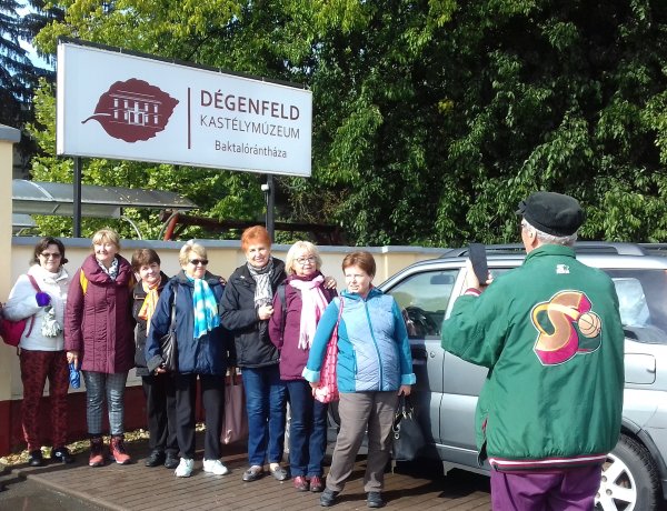 Három óra – három helyszín: a Bessenyei Társaság Baktalórántházán járt