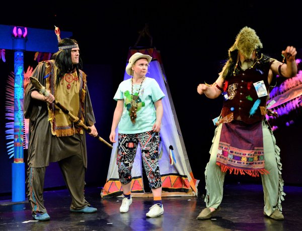 Maszmókkal indult az idei Ovis színházbérlet