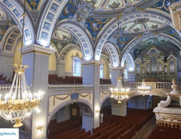 Zenés áhítat a Nyíregyházi  Evangélikus Nagytemplomban