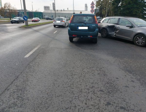 Ismét baleset történt a Törzs utcán szombat délelőtt