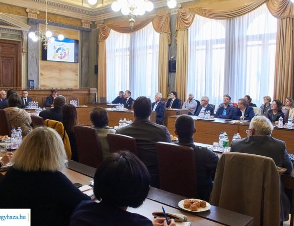 Ülésezett a Köznevelési Tanács – A fiatalok és a szakképzett munkaerő helyben tartása a cél