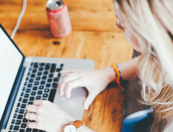 A Rászoruló Hallgatókért Közalapítvány pályázati felhívása