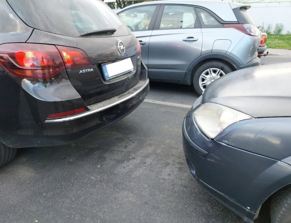 Ráfutásos baleset történt a Bethlen Gábor utca bevezető szakaszán