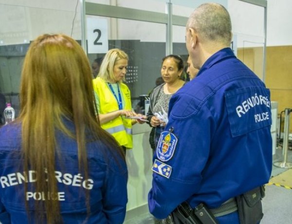ORFK: Több mint 12 ezren érkeztek Ukrajnából szombaton