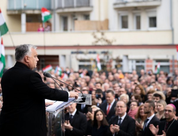 Orbán Viktor: Magyarországnak 1956-ban valódi esélye volt kivívni a függetlenségét