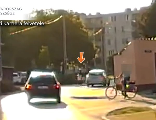 Balesetet okozott a lemenő nap vakító fénye