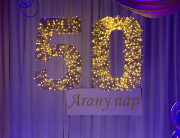 Arany nap – 50 év után, 45-en újították meg a házassági fogadalmukat