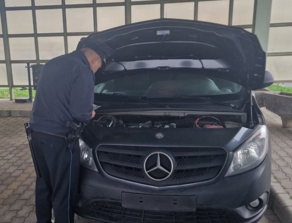 Körözött személygépkocsi a csengersimai határátkelőhelyen