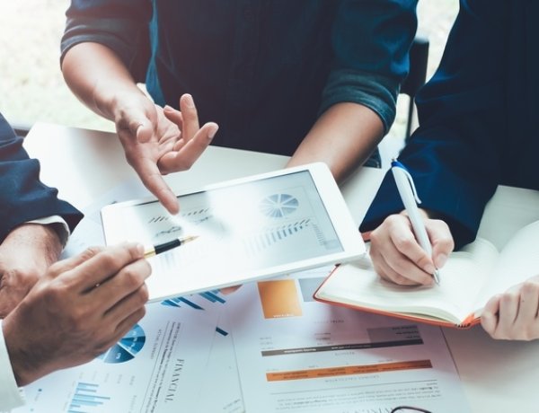 Fontos információkat közölt a kormány a vállalati kamatstopról