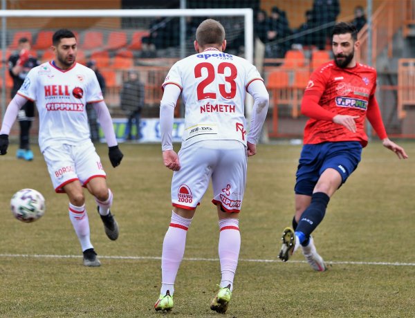 Jön az ősz futball meccse - Diósgyőrben a Szpari