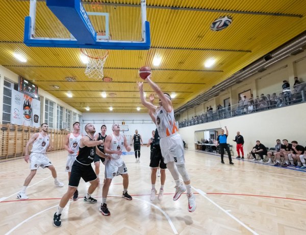 Elvitték a pontokat a vendégek 