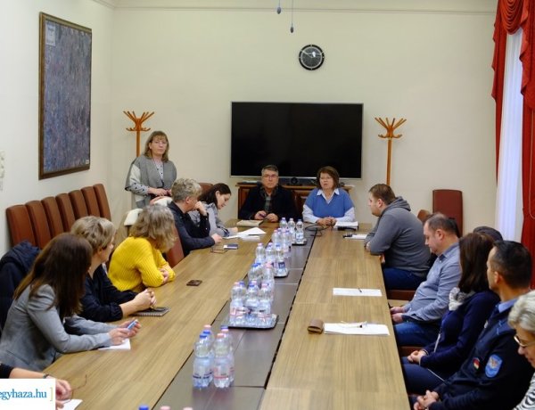 Krízismegbeszélés a Városházán – Egy új feladatra is készül a szociális hálózat ezen a télen