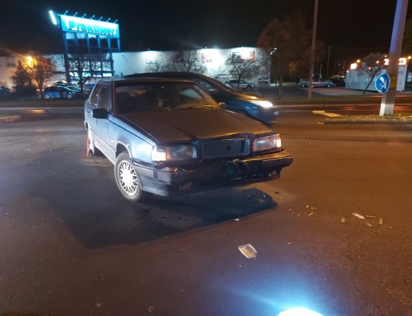 Újabb baleset történt a Törzs utcán, a már megszokottnak számító helyszínen