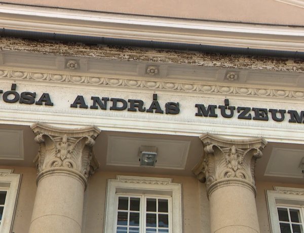 Ezer tételt meghaladó hagyaték – Kiss Lajos és Boross Géza relikviái a múzeumban