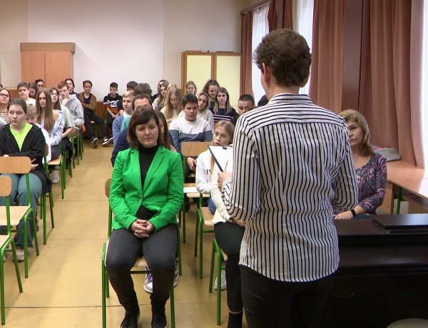 Megyei Német Nyelvi Csapatverseny – A Krúdy Gyula Gimnázium diákja végeztek az első helyen