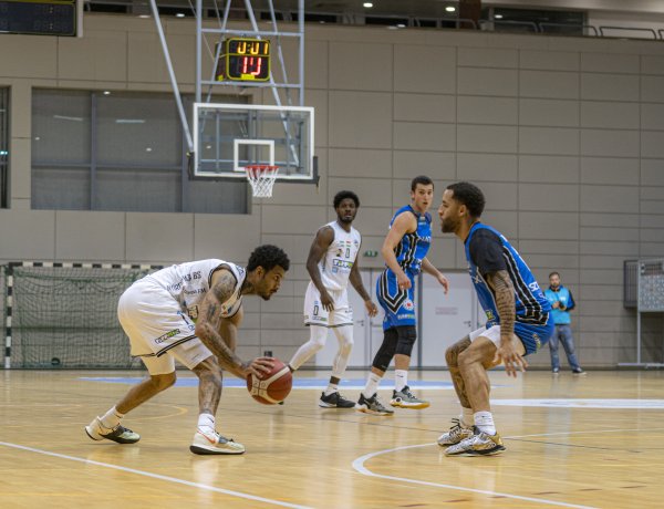 Edzőváltás a kosarasoknál 