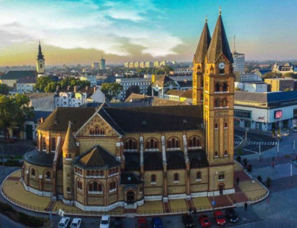 Adventi Zenés Áhítatok