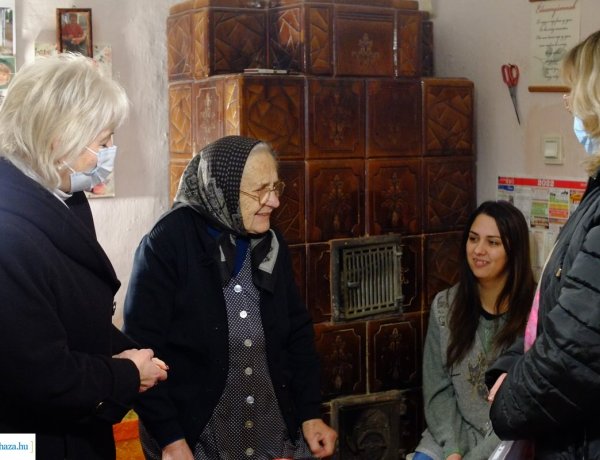 Gerliczki Mihálynét 95. születésnapja alkalmából köszöntötték péntek délután