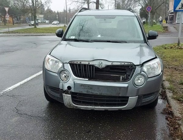 Két személyautó ütközött a Korányi Frigyes utcánál