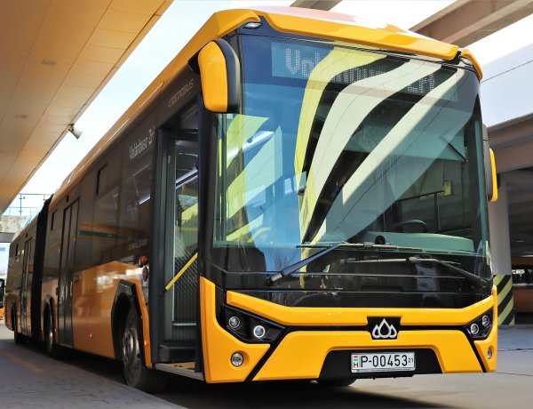 Csuklós autóbuszokkal fiatalodik a Volánbusz flottája