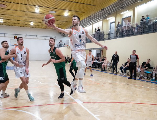 Vereség Hómezővásárhelyen 