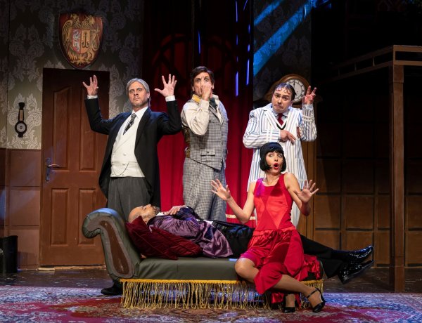 A Rózsakert Szabadtéri Színpadon újra láthatóak nyáron a teátrum sikerdarabjai